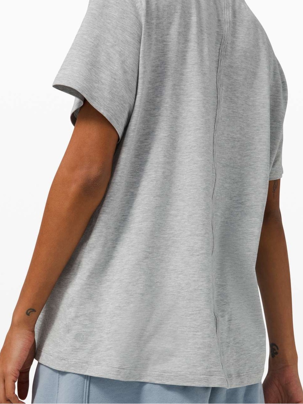 Lululemon All Yours Short Sleeve Tee in Heathered Core Light Grey, Women’s 6